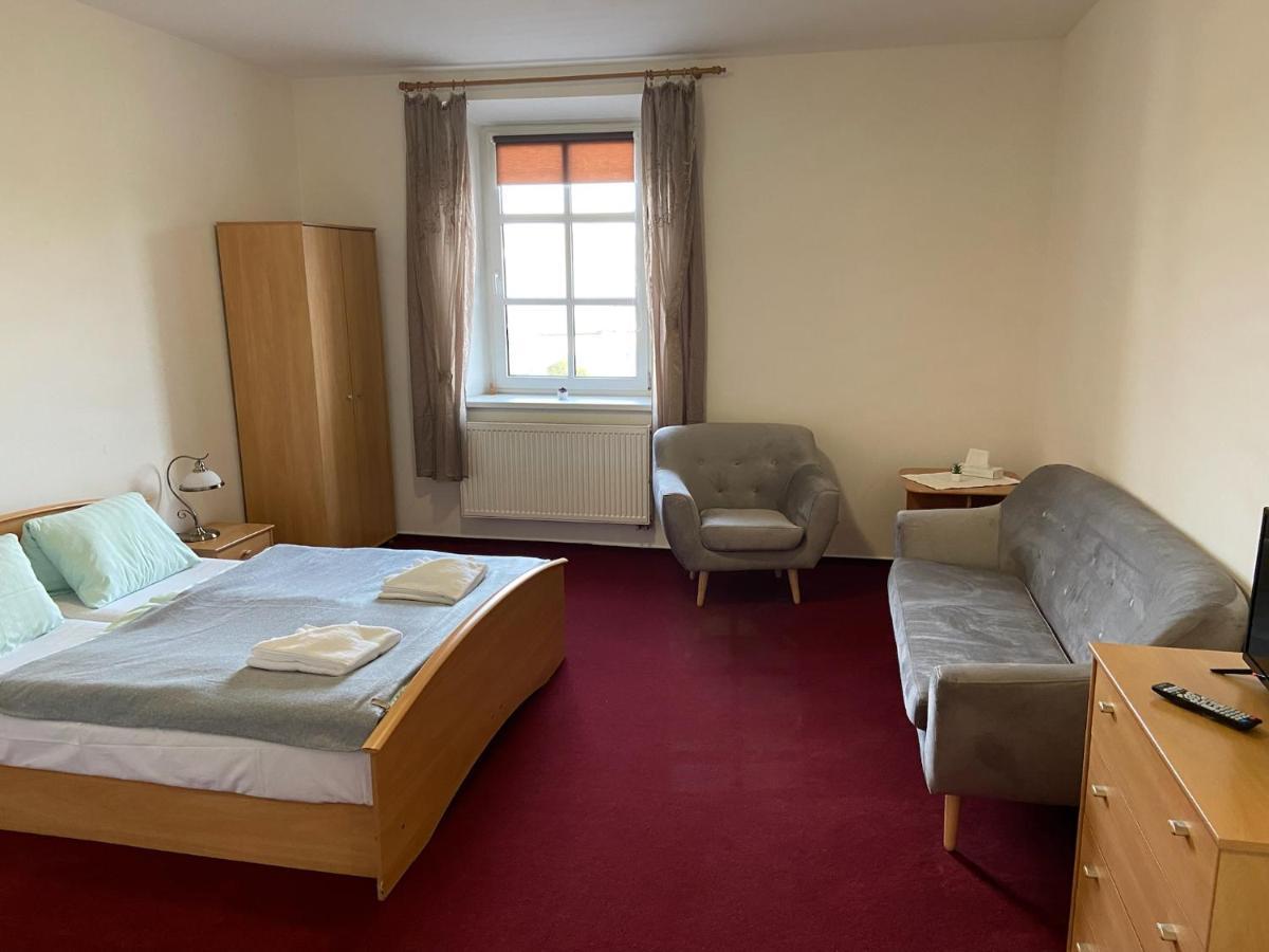 Hotel Zamecek Raspenava Eksteriør bilde